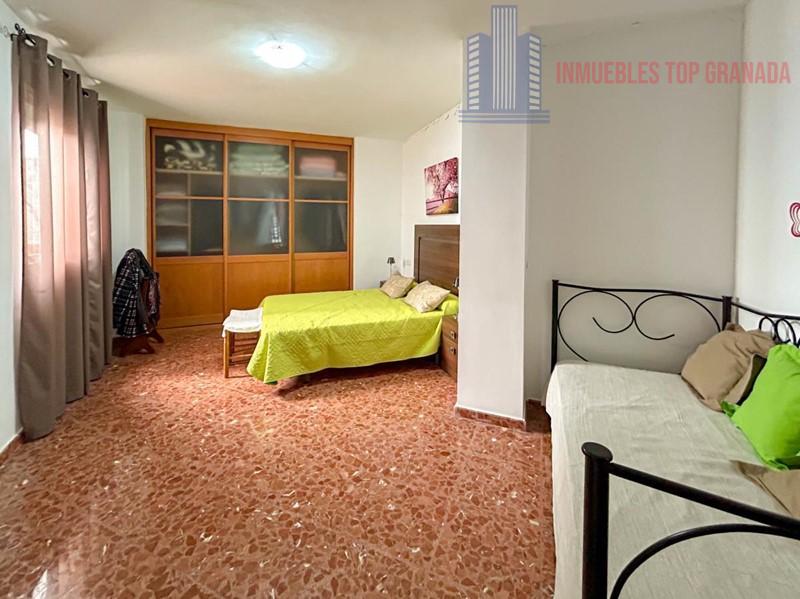 For sale of flat in Atarfe