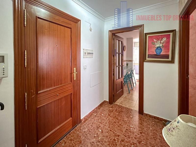 For sale of flat in Atarfe