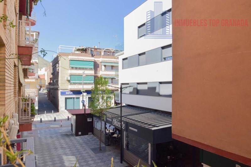 For sale of flat in Atarfe