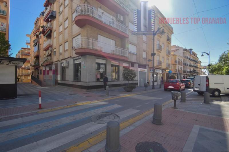 For sale of flat in Atarfe
