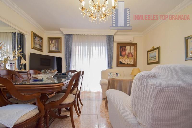 For sale of flat in Atarfe