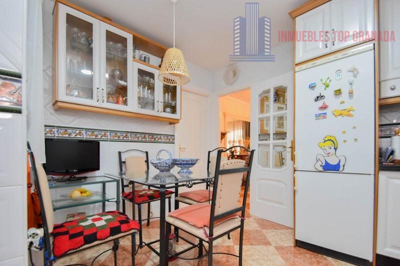 For sale of flat in Atarfe