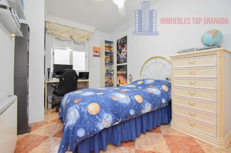 For sale of flat in Atarfe