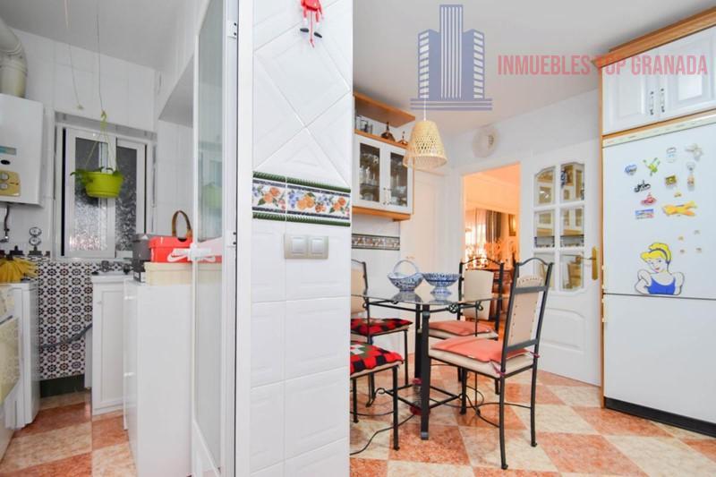 For sale of flat in Atarfe