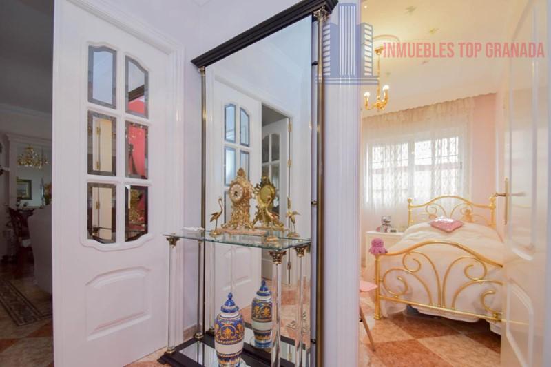 For sale of flat in Atarfe