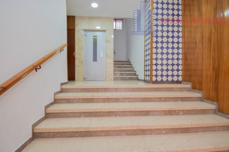 For sale of flat in Atarfe