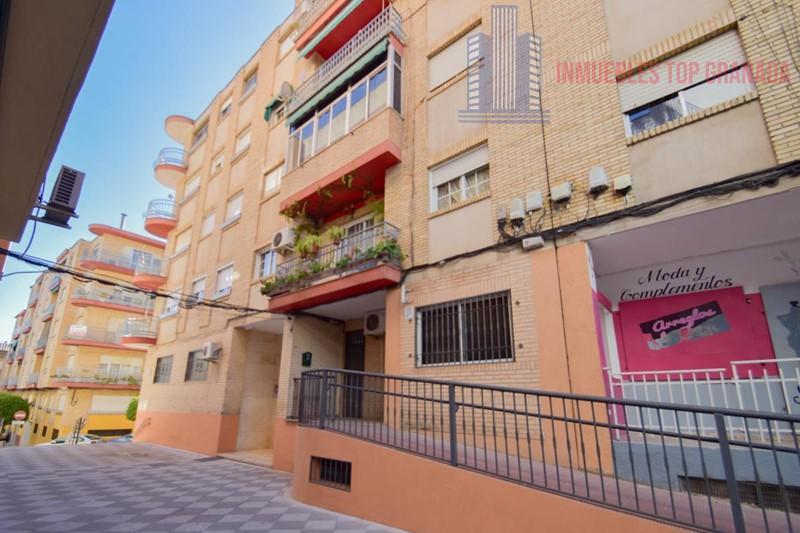 For sale of flat in Atarfe