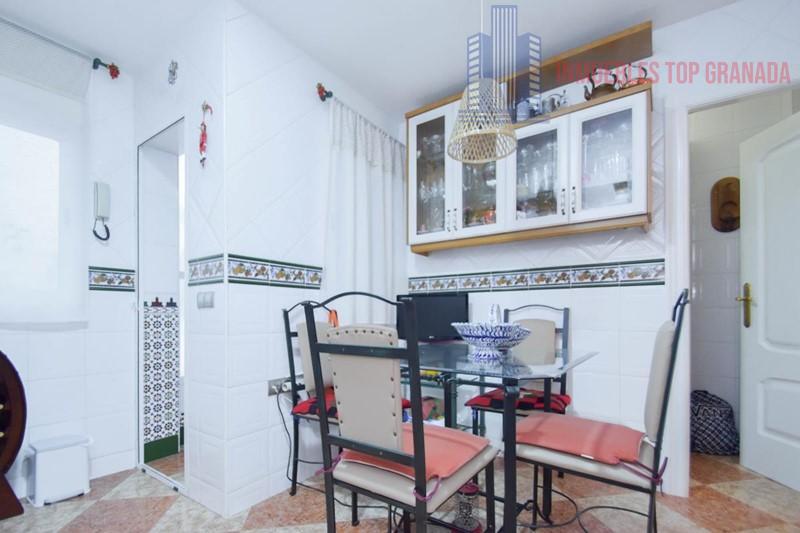 For sale of flat in Atarfe