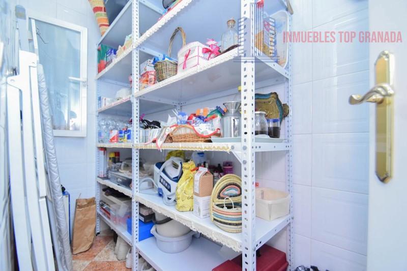 For sale of flat in Atarfe