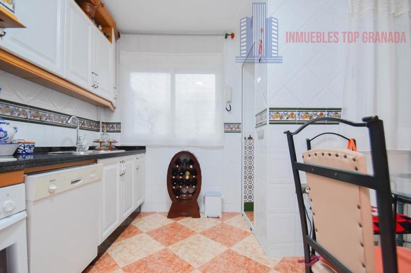 For sale of flat in Atarfe
