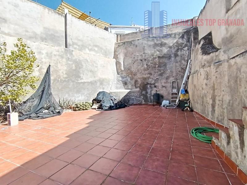 For sale of house in Moraleda de Zafayona