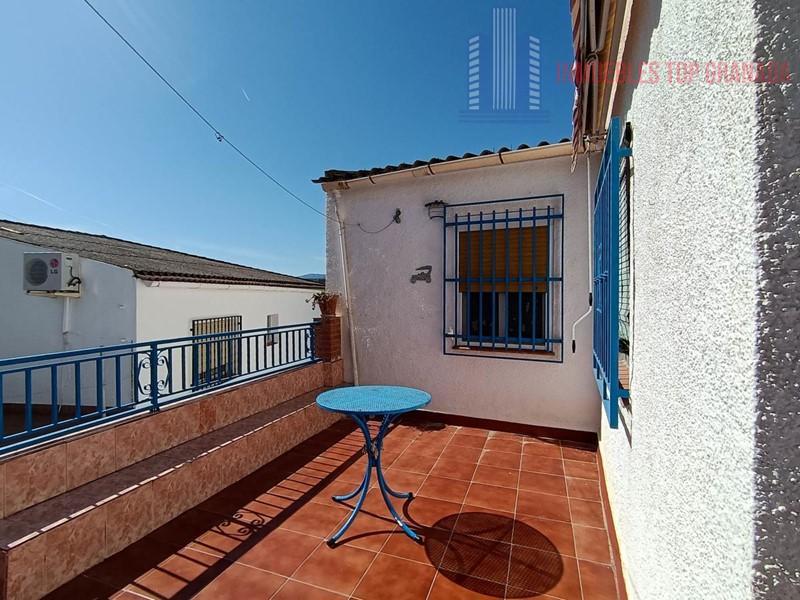For sale of house in Moraleda de Zafayona