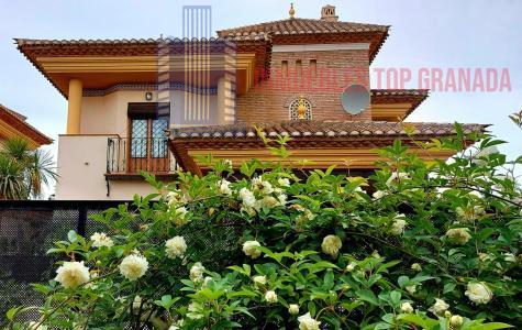 For sale of chalet in Monachil
