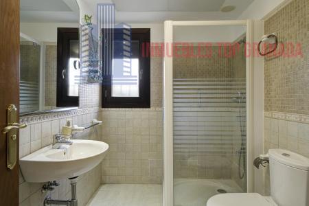 For sale of chalet in Monachil