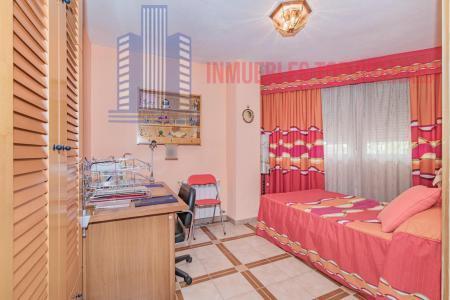 Venta de piso en Granada