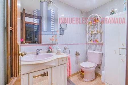 Venta de piso en Granada