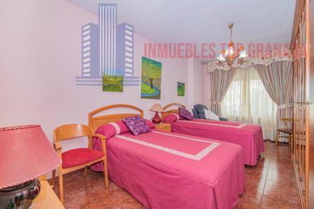 Venta de piso en Granada