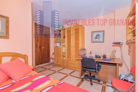 Venta de piso en Granada