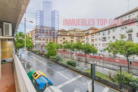 Venta de piso en Granada