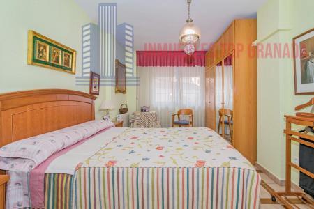 Venta de piso en Granada