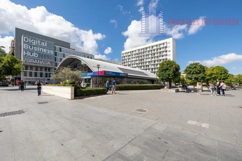 For sale of flat in Granada