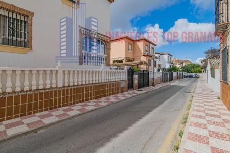 For sale of chalet in La Zubia