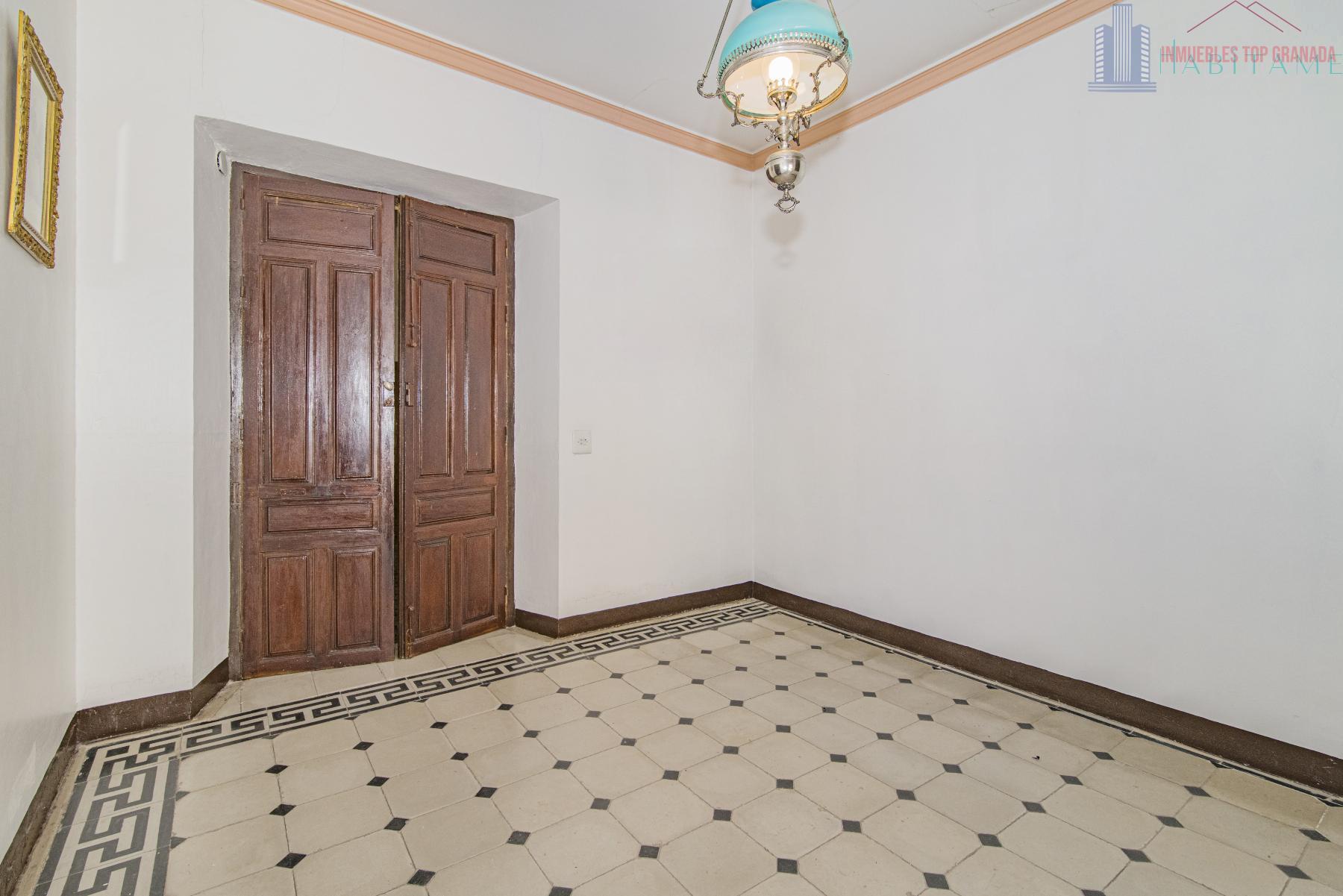 For sale of house in Alhendín