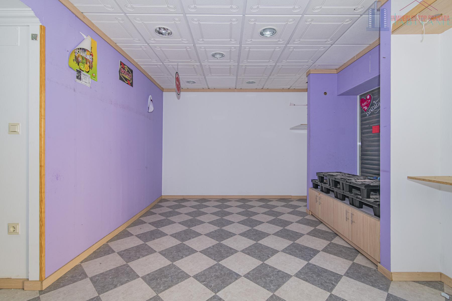 For sale of house in Alhendín