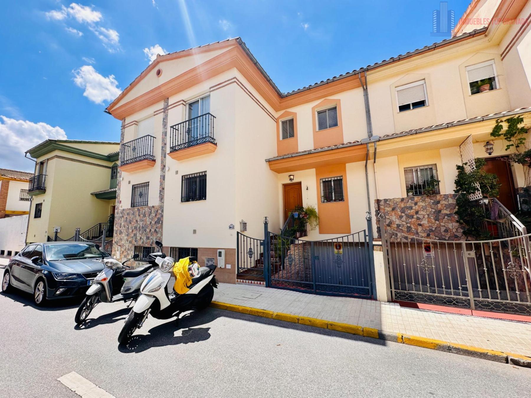 For sale of house in Pulianas