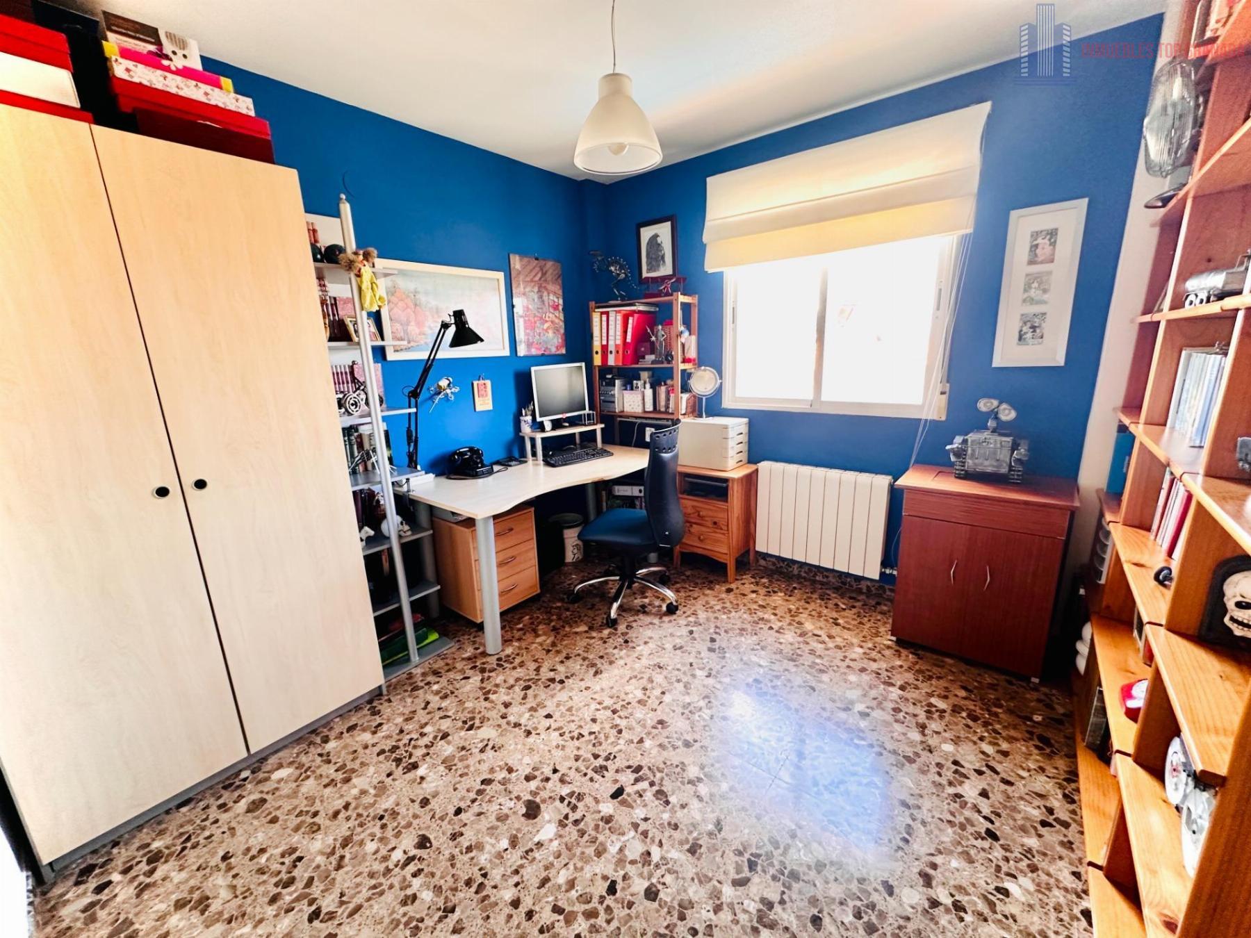 For sale of house in Pulianas