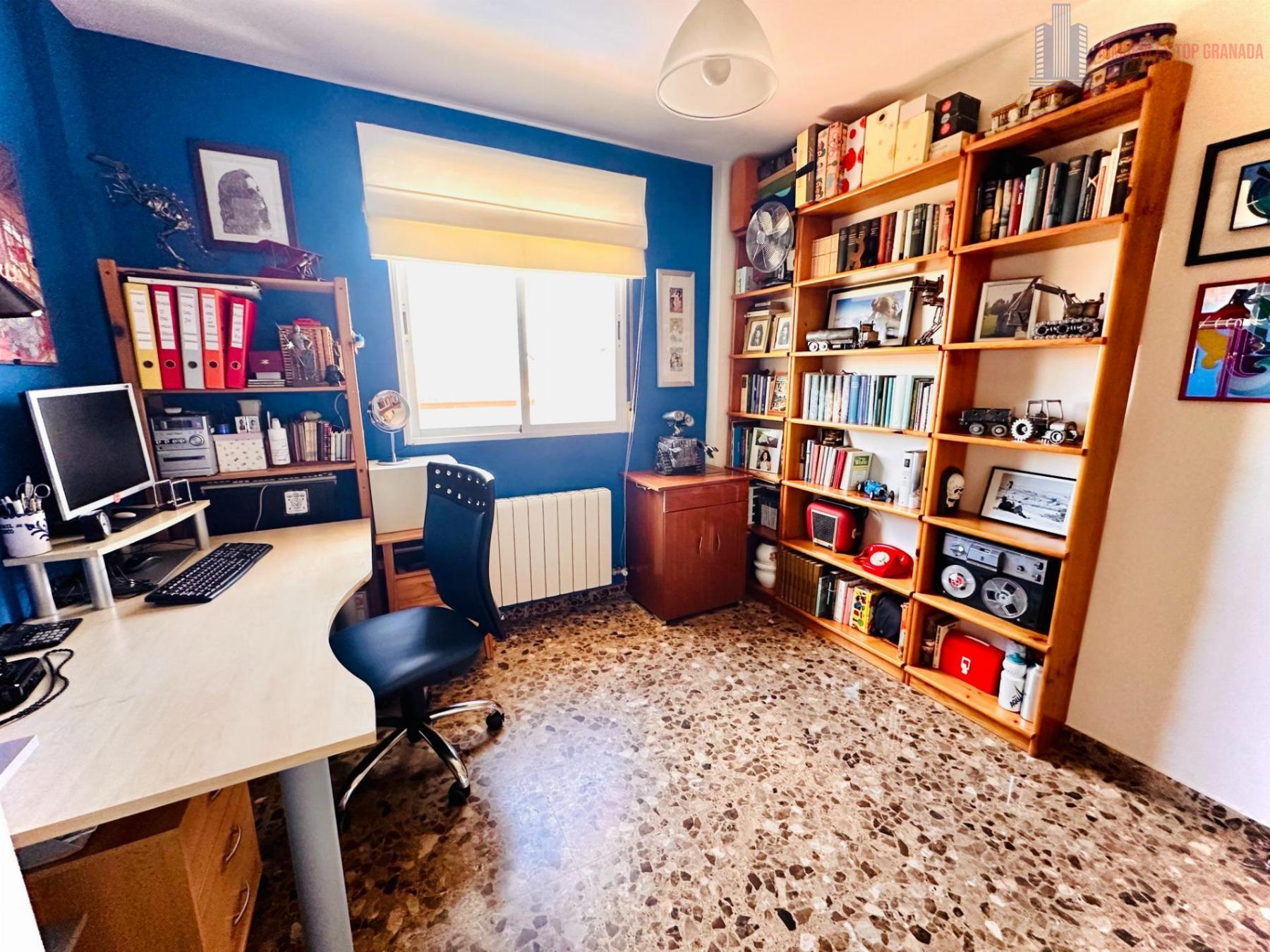 For sale of house in Pulianas