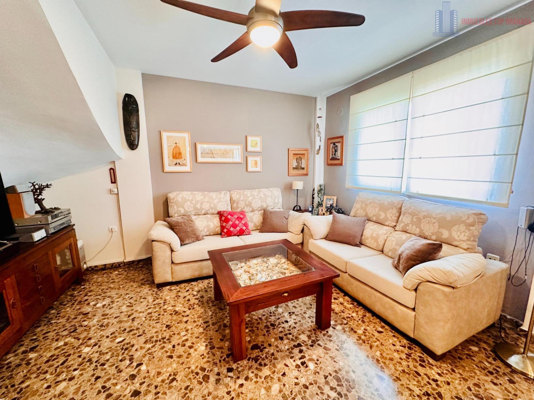 For sale of house in Pulianas