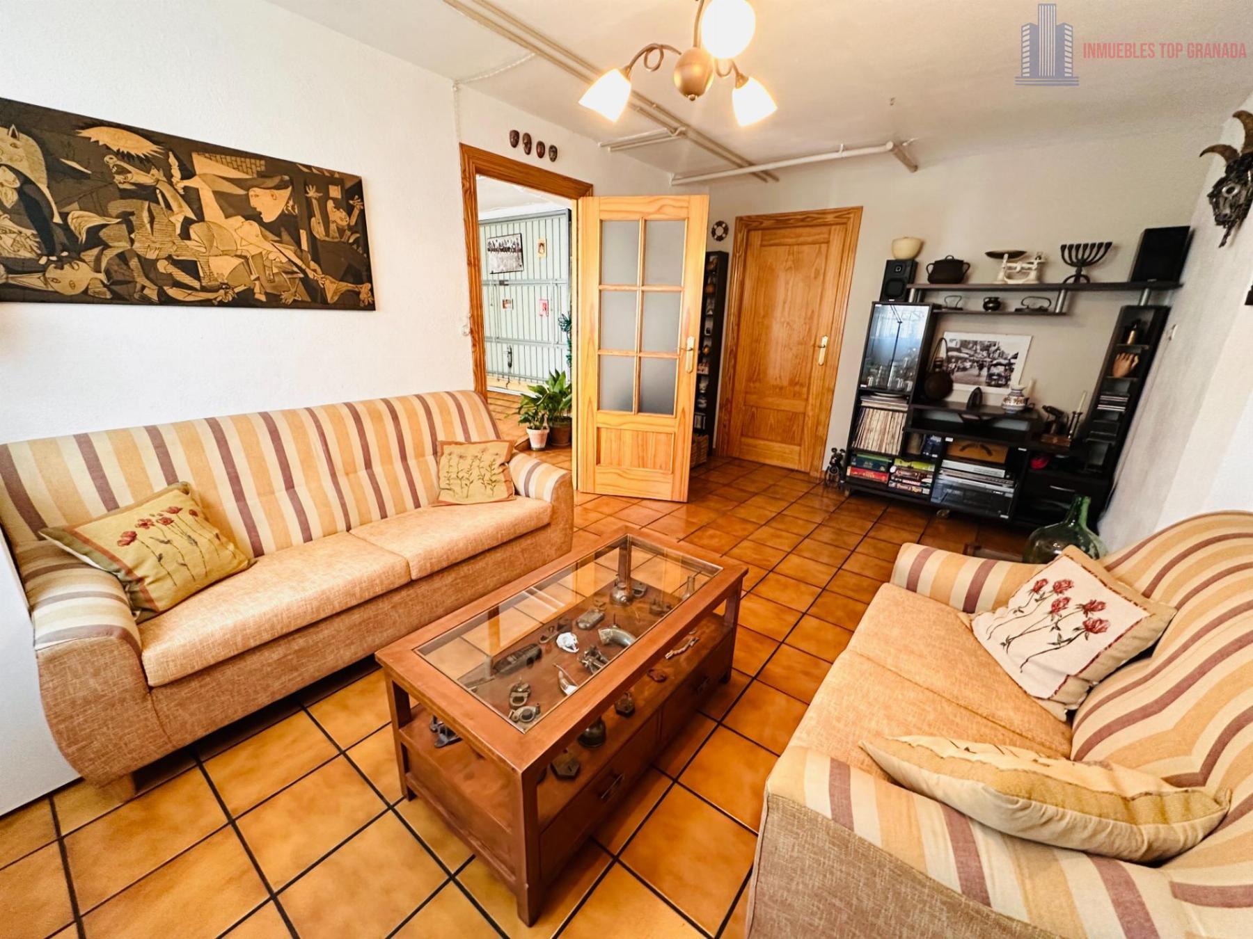 For sale of house in Pulianas