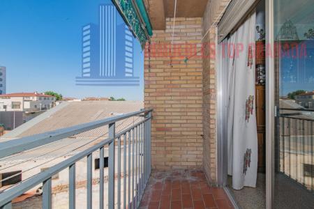 For sale of flat in Granada