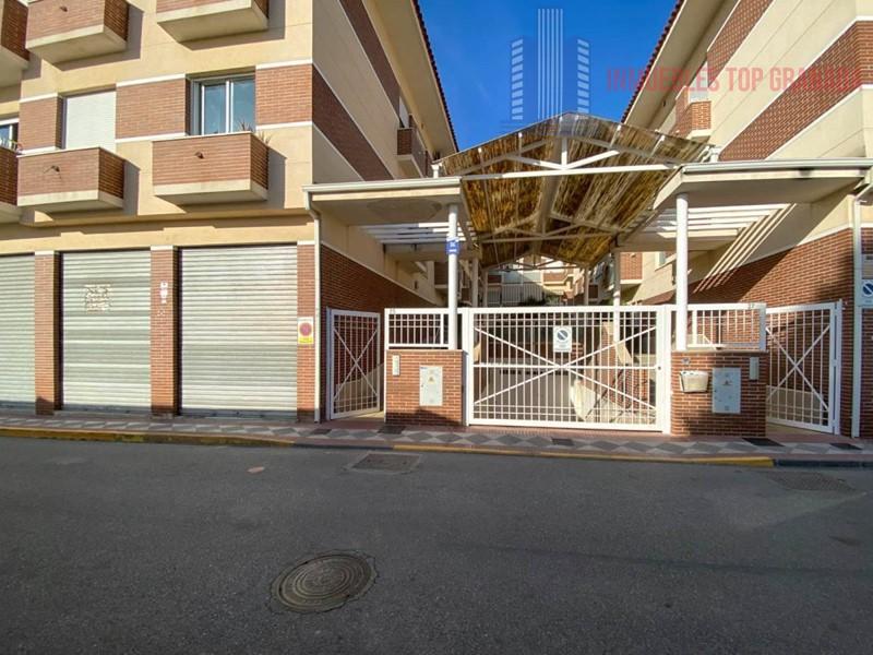 For sale of flat in Atarfe