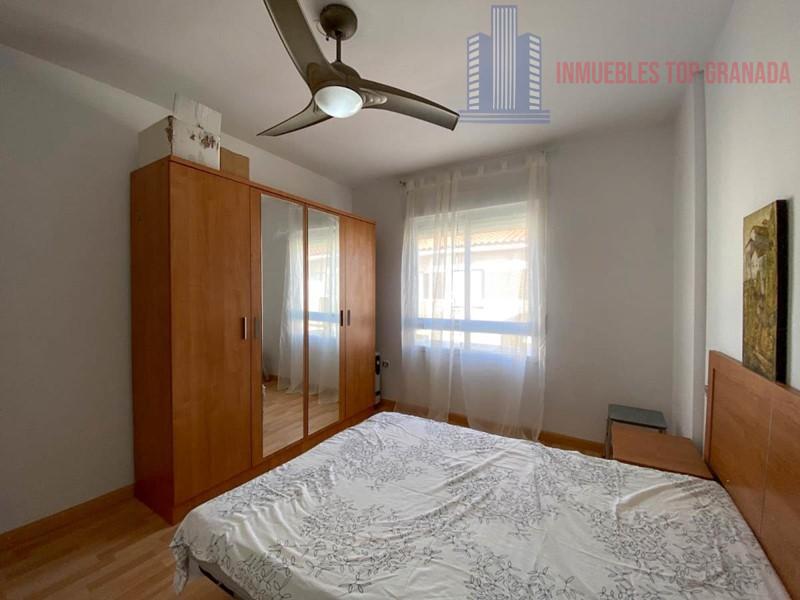 For sale of flat in Atarfe
