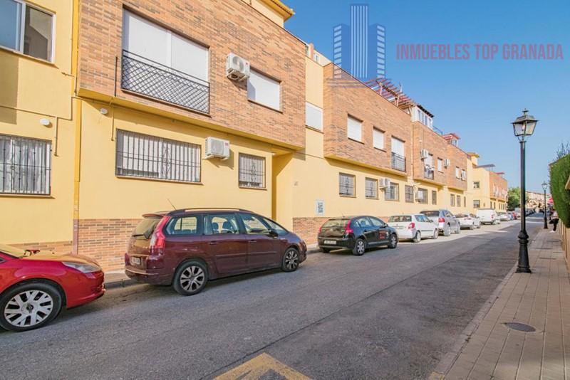 For sale of apartment in Híjar