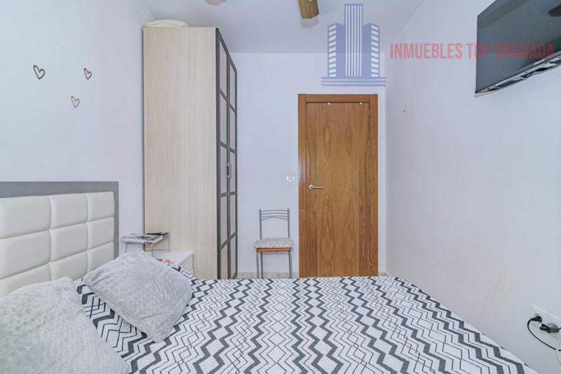For sale of apartment in Híjar