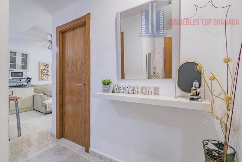 For sale of apartment in Híjar