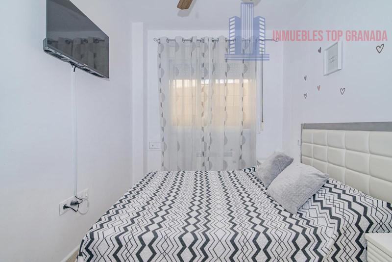 For sale of apartment in Híjar