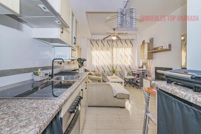 For sale of apartment in Híjar