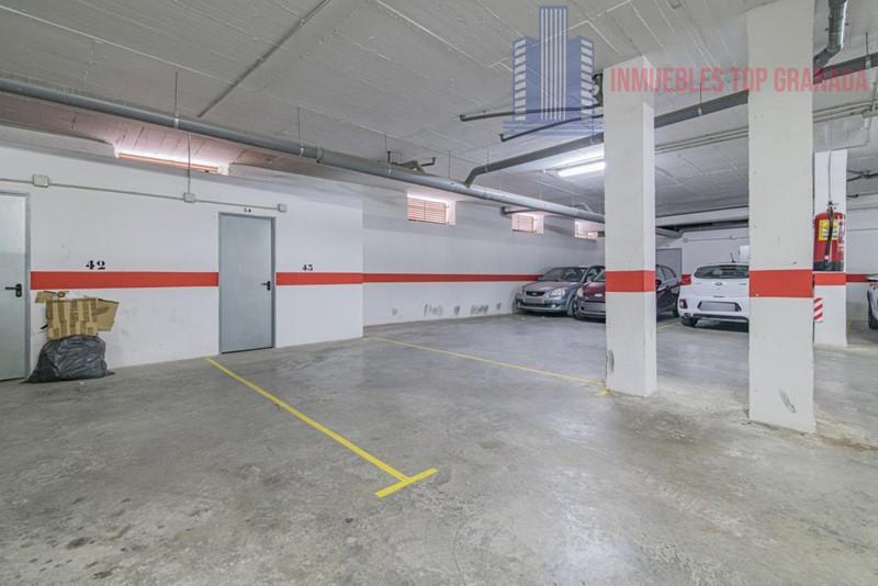 For sale of apartment in Híjar