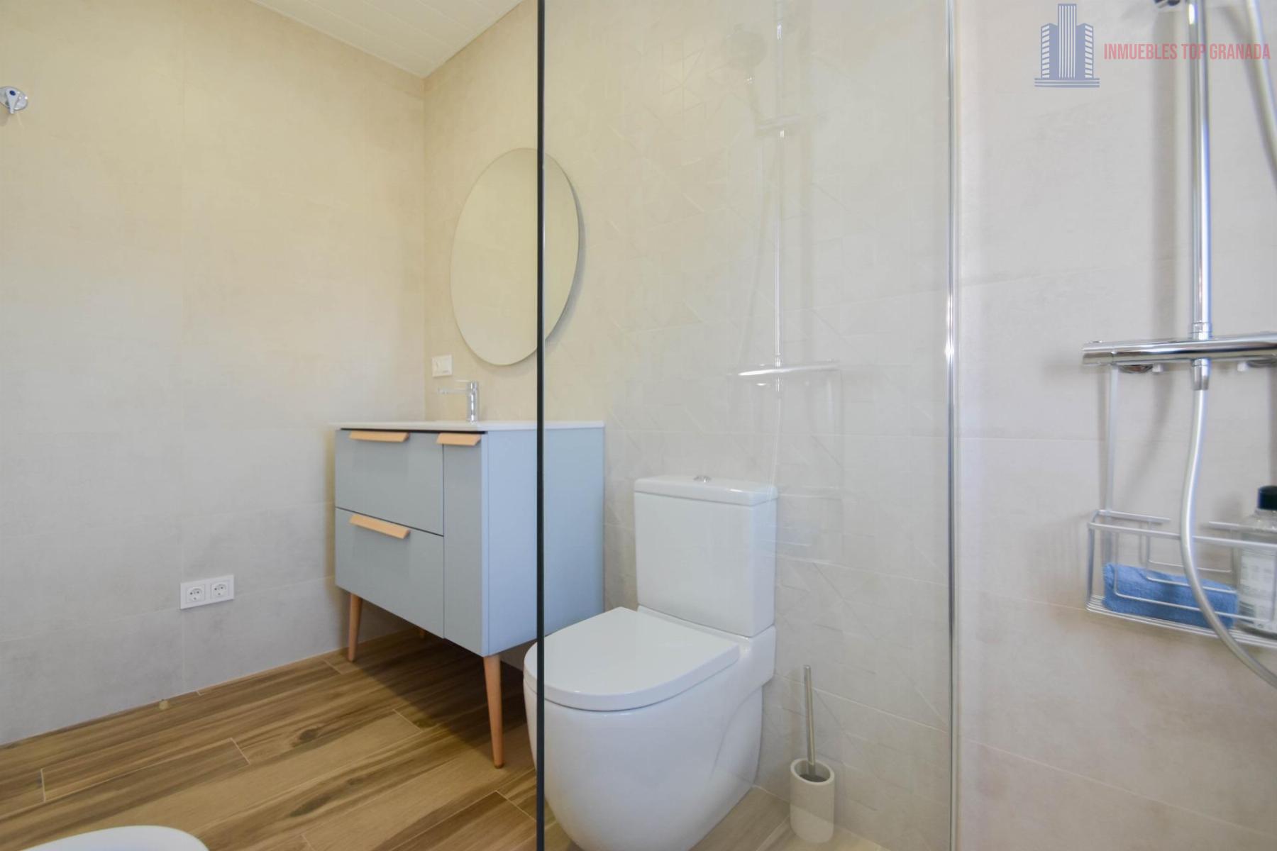 For sale of chalet in Alhendín