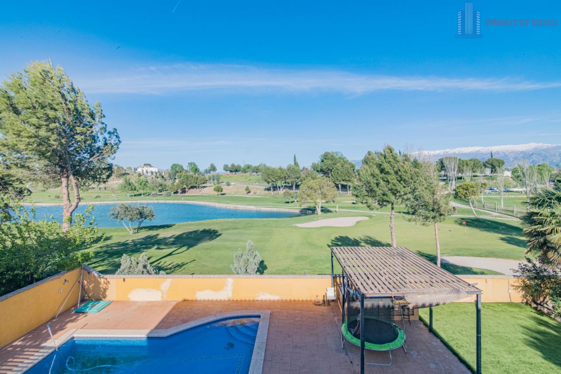 For sale of chalet in Las Gabias