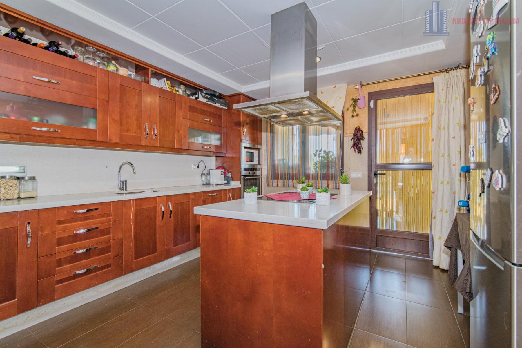 For sale of chalet in Las Gabias
