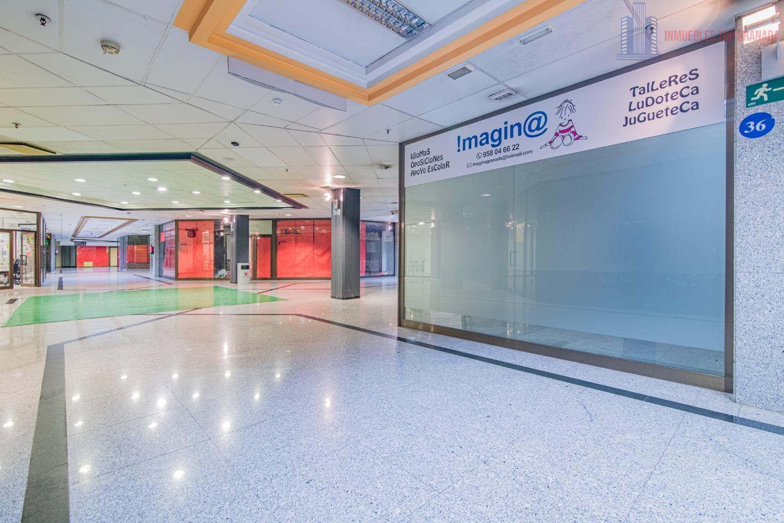 Venta de local comercial en Granada