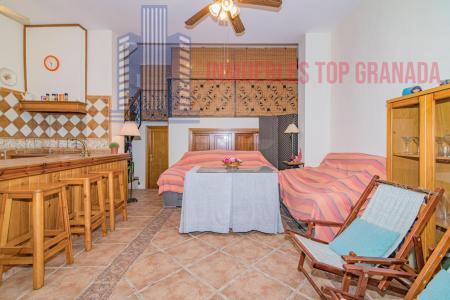 Venta de piso en Salobreña