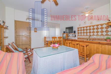 Venta de piso en Salobreña