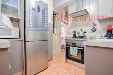 For sale of flat in Calahonda