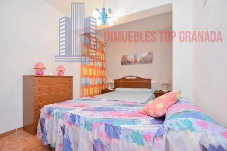 For sale of flat in Calahonda